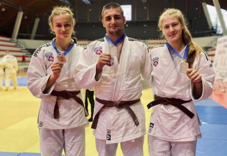 https://storage.bljesak.info/article/468989/450x310/judo borsa 2.jpg